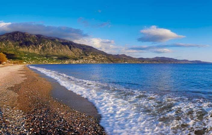 Dolce Favola Nomad Casa - Kalamata'S City Getaway Екстер'єр фото